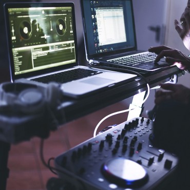 急需要购买的短信轰炸机网页